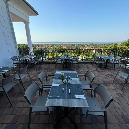 Zenit Wellness Balaton