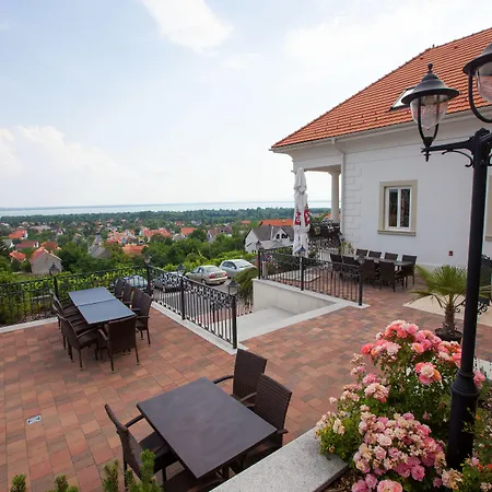 Zenit Wellness Balaton Hotell Vonyarcvashegy