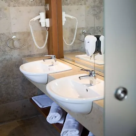 Zenit Wellness Balaton Hotell Vonyarcvashegy