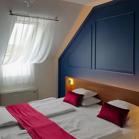 Ξενοδοχείο Zenit Wellness Balaton 4*