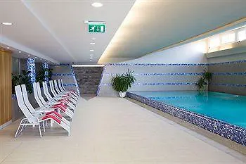Zenit Wellness Balaton 4* فونيارتْسفاشغ