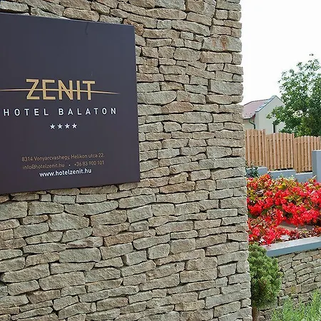 Zenit Wellness Balaton Hotell 4*