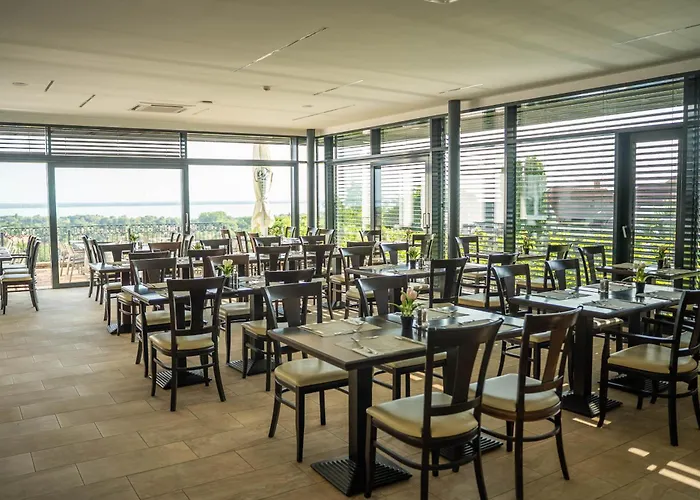 Hotel Zenit Wellness Balaton Vonyarcvashegy